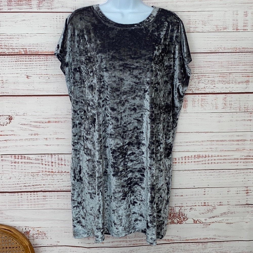 Forever 21 Crushed Velvet Mini Dress